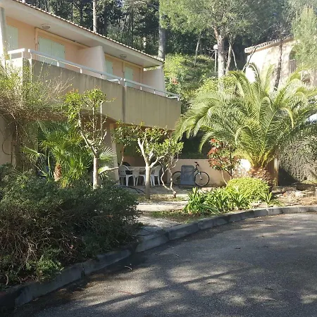 Domaine De La Pinède Pramousquier *