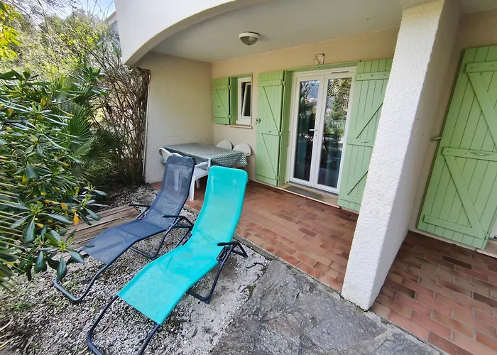 Domaine De La Pinède Pramousquier Appartement *