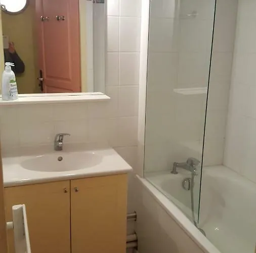 Domaine De La Pinede Pramousquier